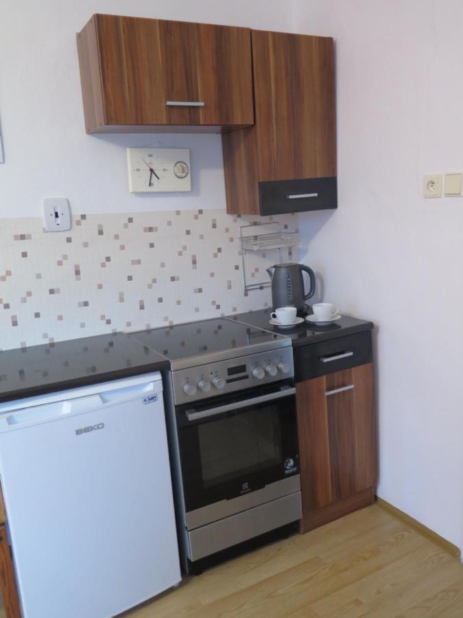Apartman Hrubá Skála Eksteriør billede